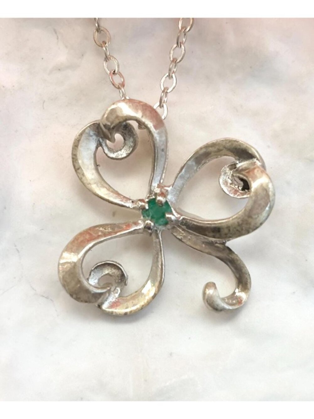 3 Leaf Clover Peridot Irish Sterling Silver 925 Vintage Pendant Necklace - 16"